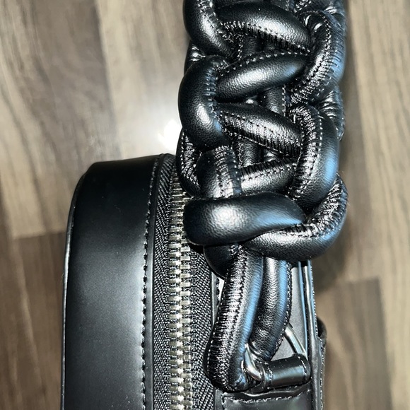 KARA XL camera bag - Picture 2 of 5